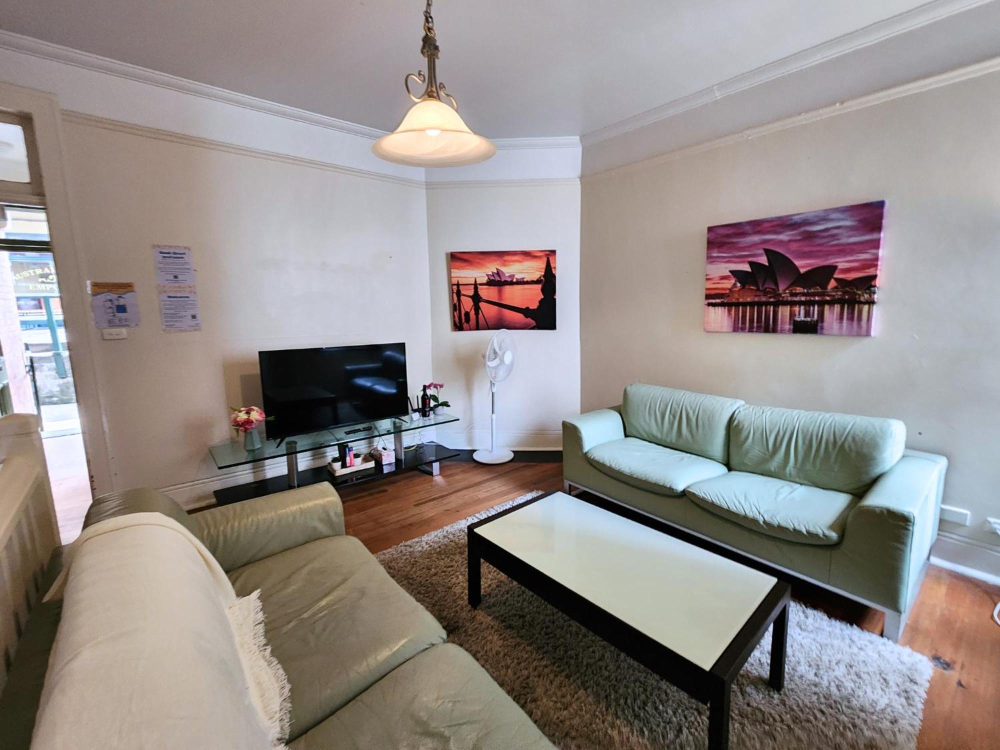 Discover The Rocks - Historical Terrace House 시드니 외부 사진